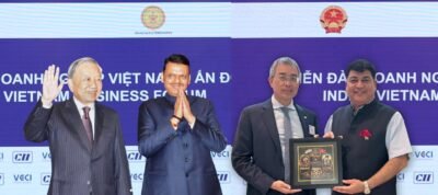 Vietnam Airlines, Saigontourist And Innovations India Ink Mou At Business Forum Attended By President To Lam And Cm Devendra Fadnavis