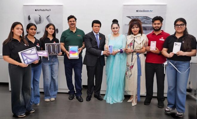 Chitkara University Launches North India's First Apple Powered Campus Experience Centre In Collaboration With Radius Systems