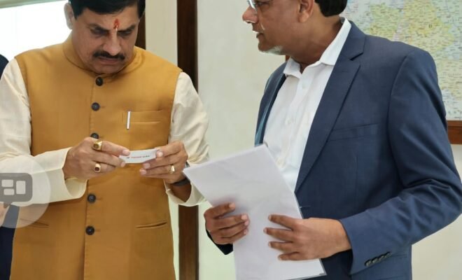 THINK Gas MD & CEO Meets Madhya Pradesh Chief Minister to Discuss VAT Reduction on Natural Gas